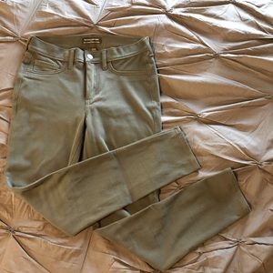 Super Stretch Banana Republic Jean-fit Legging